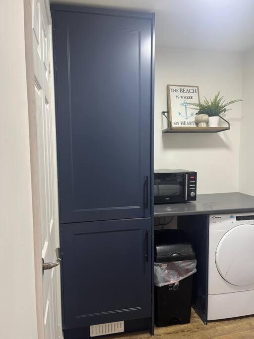 Lobster Cottage - Stylish 3 Bedroom Cottage In Heart Of Tenby Town, Pembrokeshire מראה חיצוני תמונה